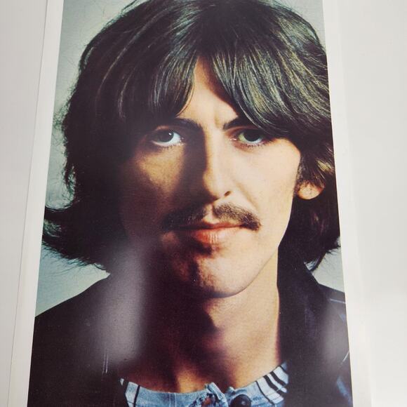 Vintage Photo Print of George Harrison (Beatles) 11" x 7.5" Apple Corp. LTD - Picture 2 of 5